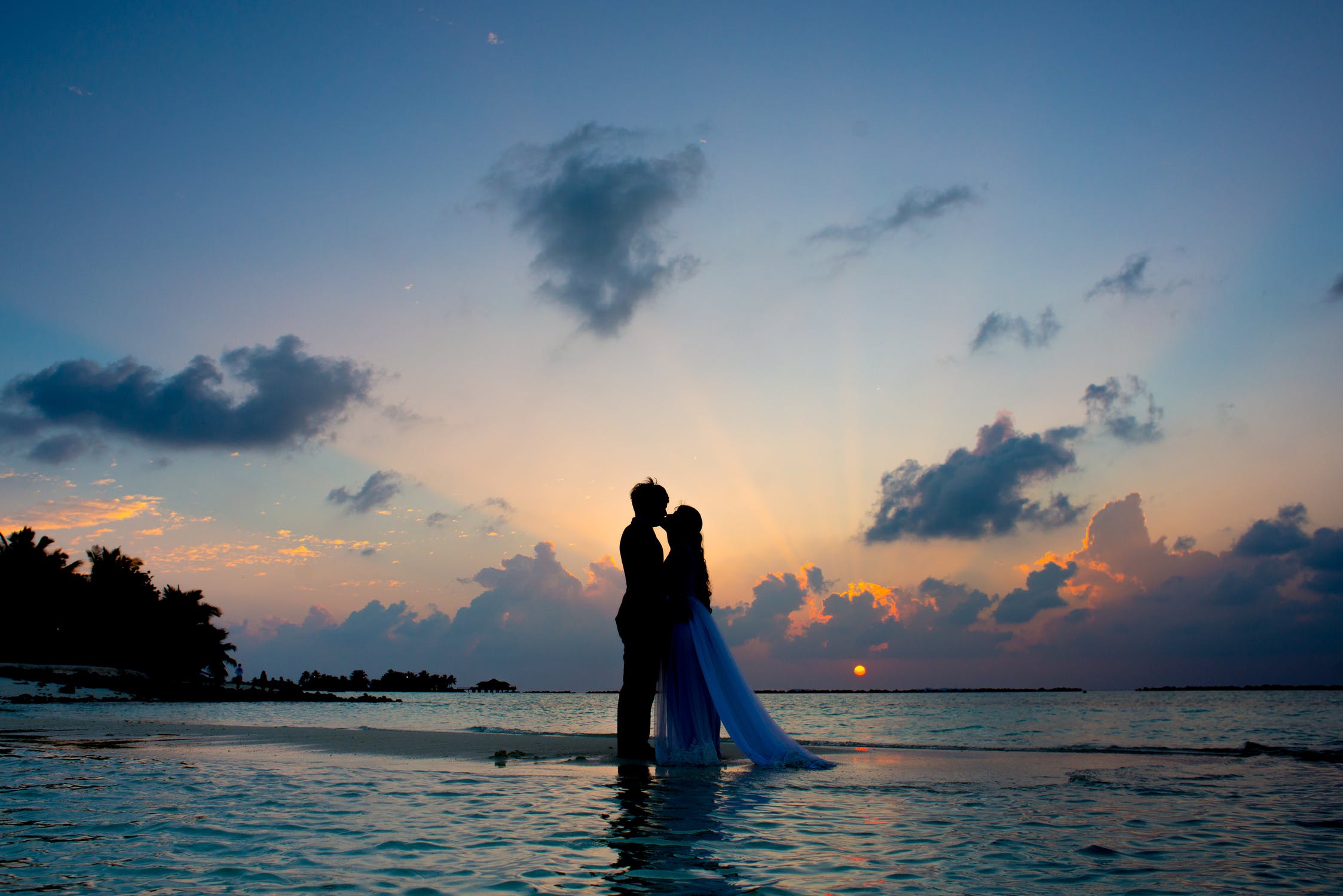 5 Reasons Why You Should Have A Destination Wedding The Opportunities for Breathtaking Photos Are Everywhere